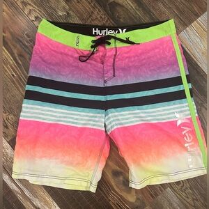 Men’s Hurley board shorts. 38